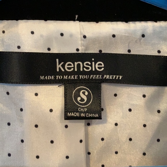 Black velour jacket - Picture 4 of 5